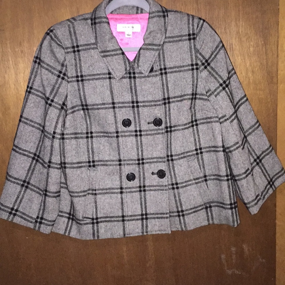 ❗️SOLD ❗️ Isaac Mizrahi Plaid Coat